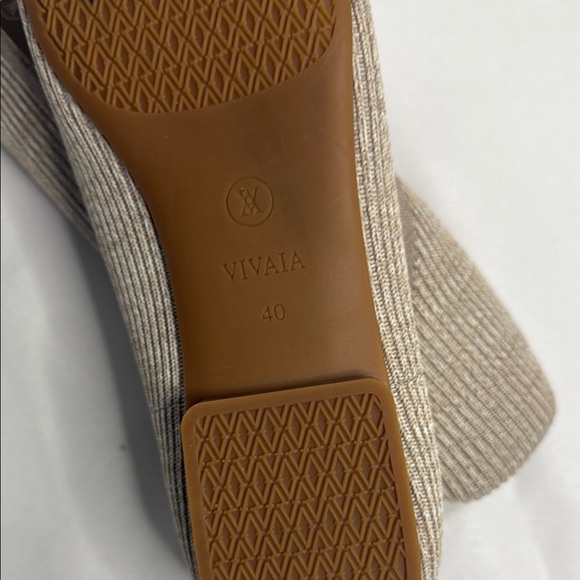 Tan Textured Flats with Rounded Toe - Picture 7 of 7